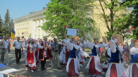 Фоторепортаж и видео с праздника "Славянский венок"