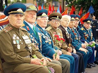 От ветеранов, проживающих в Прибалтике, ждут документы для выплаты пожизненного материального обеспечения