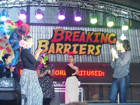 Неформальный молодёжный фестиваль „Breaking barriers“