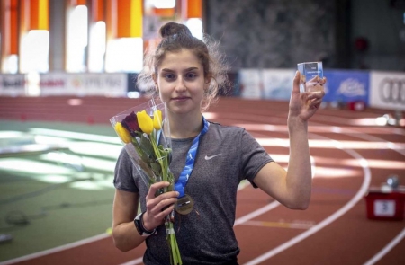 16-летняя силламяэская спортсменка установила рекорд Эстонии