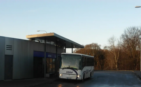 С 1 февраля автобусы уездных линий перестанут останавливаться на вокзале в Силламяэ