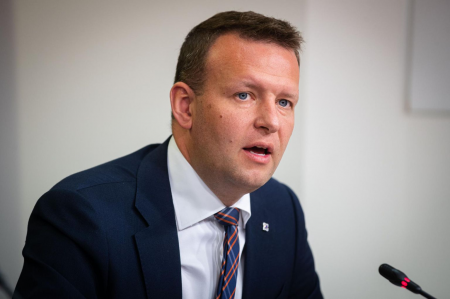 Министр МВД Эстонии: ни один православный приход в Эстонии не будет закрыт для верующих